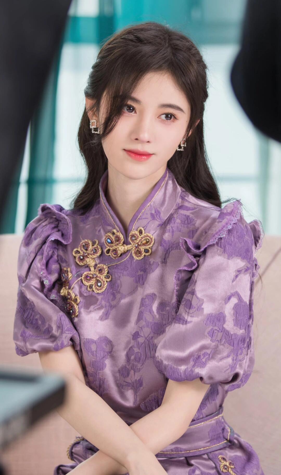 鞠婧祎——清新自然