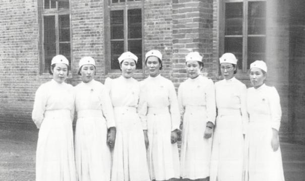 1946年通化事件：400名日本女护士残杀153名八路军伤员