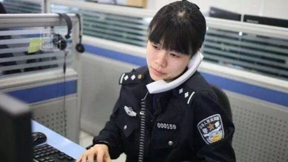保姆要求按阴历结工资，与雇主发生纠纷还伤警察，结果悲剧了