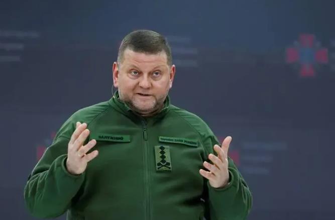 扎卢日内透露乌克兰一个重要消息。

英国《每日电讯报》20日报道，前乌军总司令、