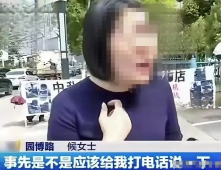 “不可思议！”云南昆明，女子花125万买了一台大奔，一个月后，她把车子送到店里贴