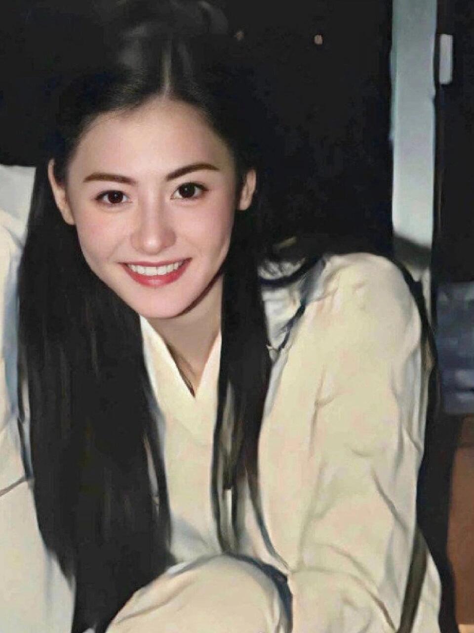张柏芝，活出自信且快乐