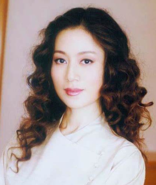 马兰：黄梅戏之光的璀璨绽放