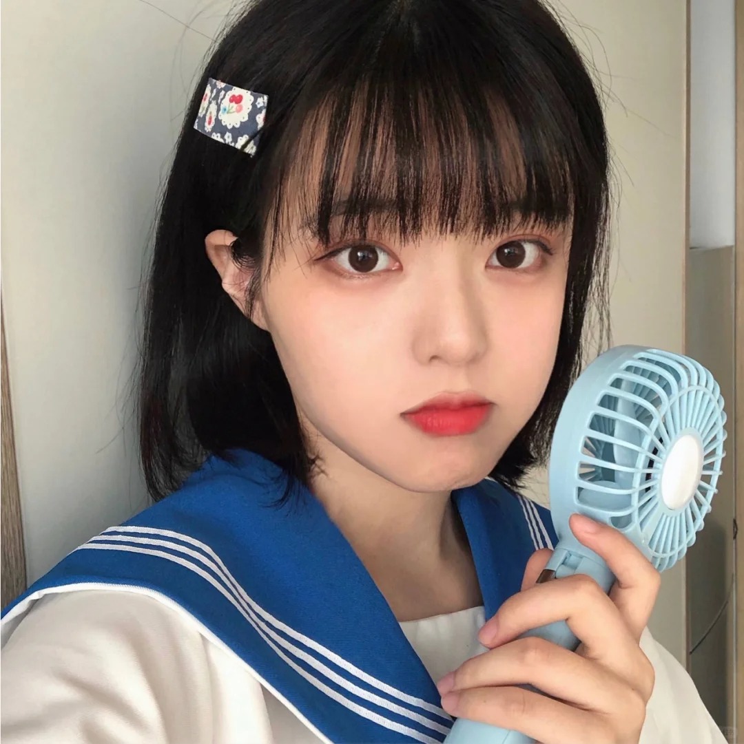 是你的学妹🔅超减龄漫画刘海让你重回18