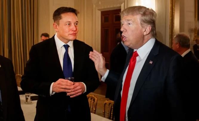 特朗普再出奇招-接受马斯克采访！
为了赢得本次总统大选，特朗普再出高招，利用马斯