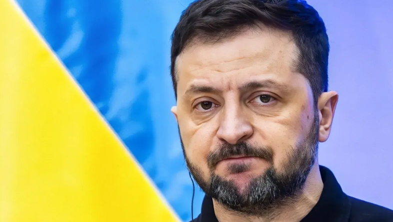 再有几个小时美俄代表就要在沙特阿拉伯的首都利雅得举行会谈了，被拒之门外的泽连斯基