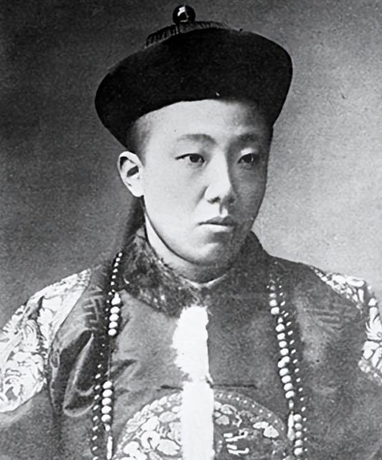 载涛与三妾：识时务的清朝王府遗老如何应对一夫一妻制