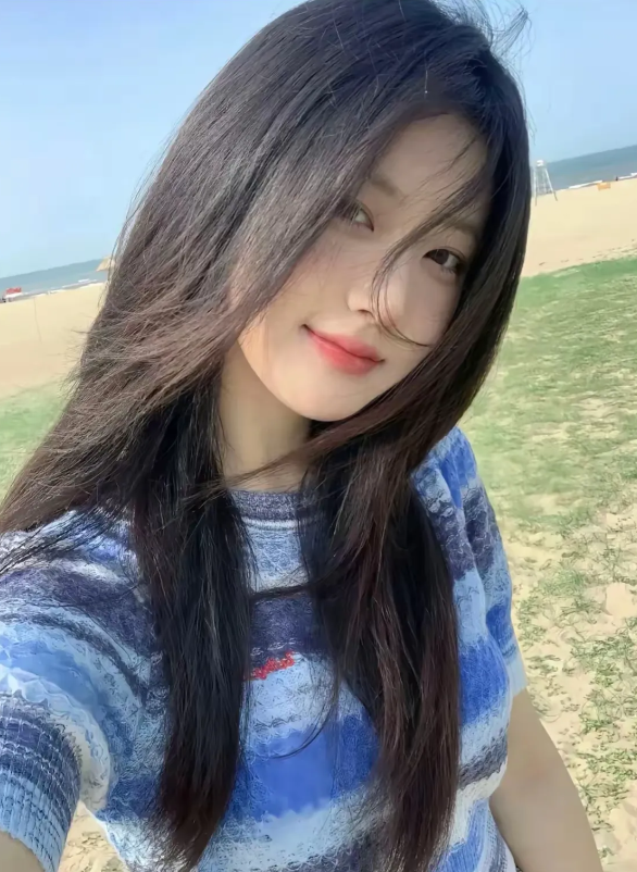 愁死我了！昨天傍晚，娘家弟弟来电，说过两天想借我们家的轿车送侄女去外地大学报到，