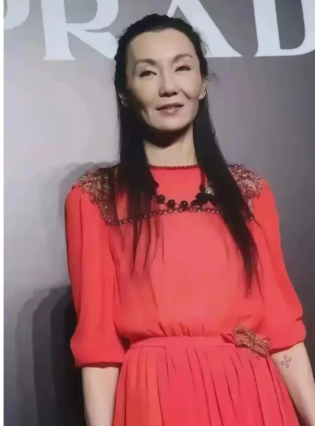 这充分告诉每一个人，没有人是不会老的