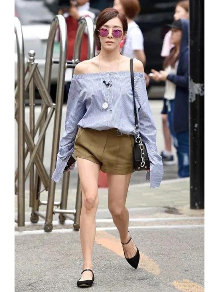 黄美英——甜甜的小女人风