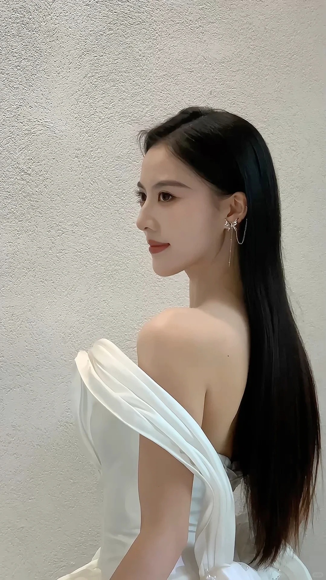 为什么要上班啊……
最近感觉上班真的要上抑郁了，这几天每天都是晚班，凌晨一点才下