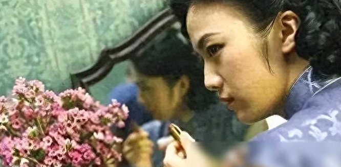 为了《色戒》的高潮，汤唯一丝不挂，但李安演绎的不仅仅是情欲