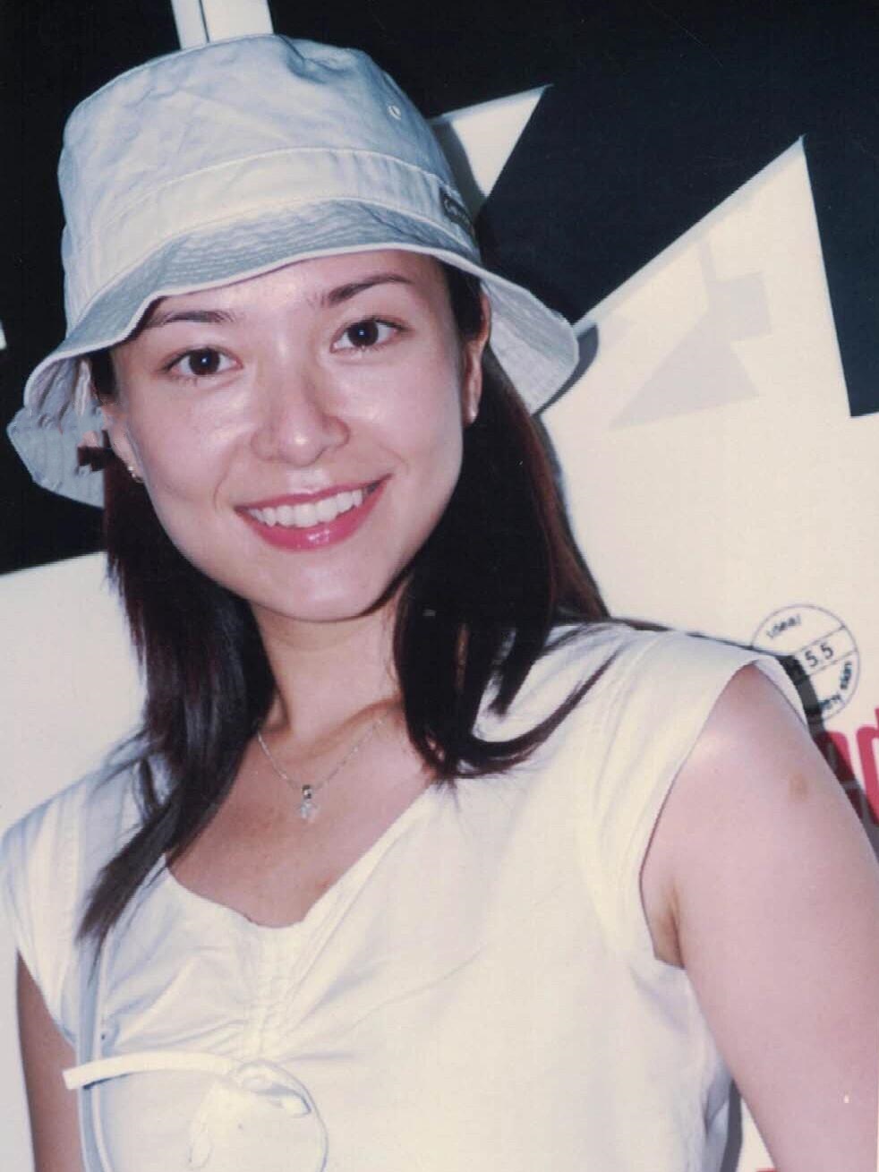 郭羡妮越素越美