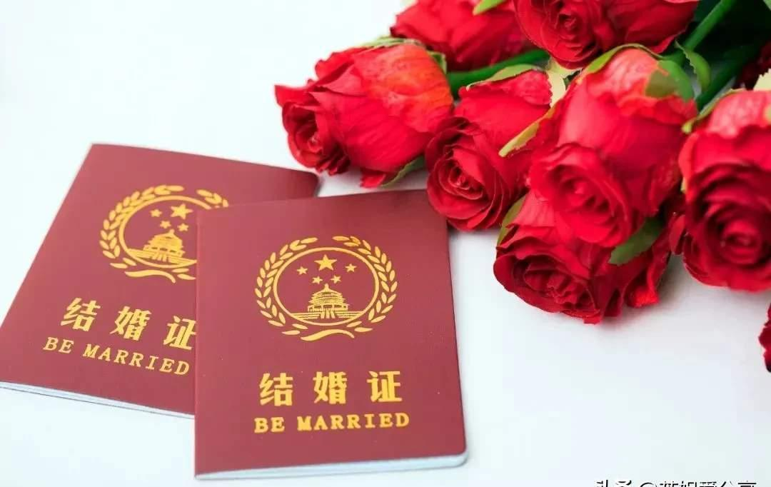 女儿即将结婚，亲家征求我们的意见，我也不藏着掖着，实话实说:
1、聘礼6万6，我