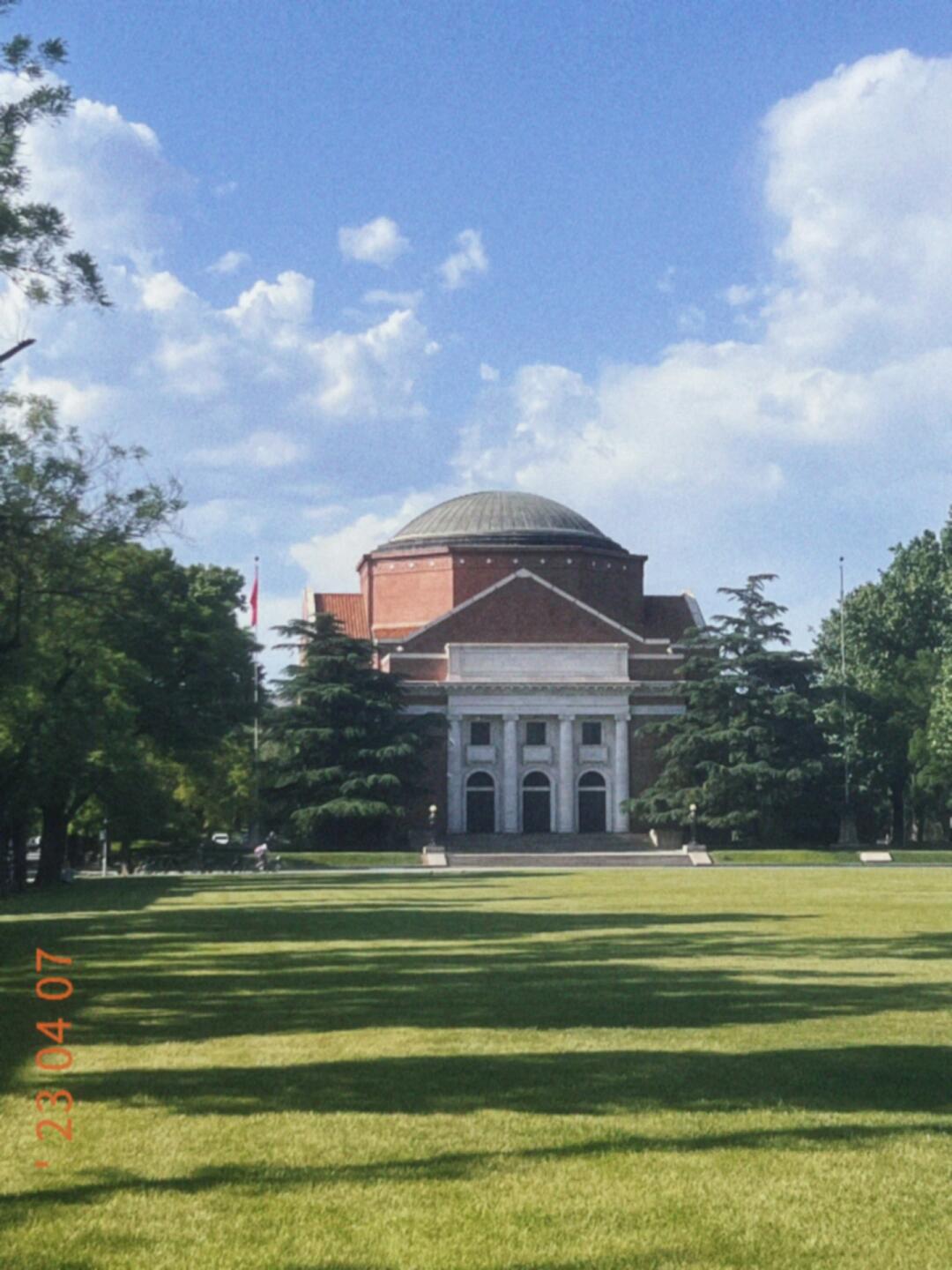 清华Memories💕📝很开心又感受了一下最高学府的校园氛围 顺便夸一下🌟