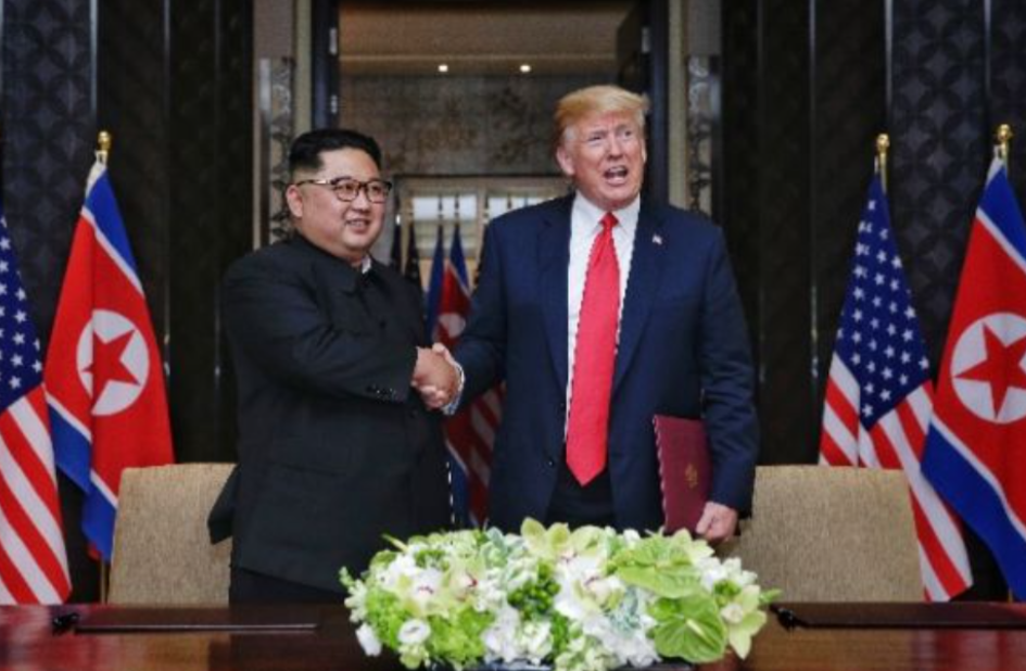 特朗普被金正恩表白，对朝称呼已变，中国成最大受益者？韩国急了！