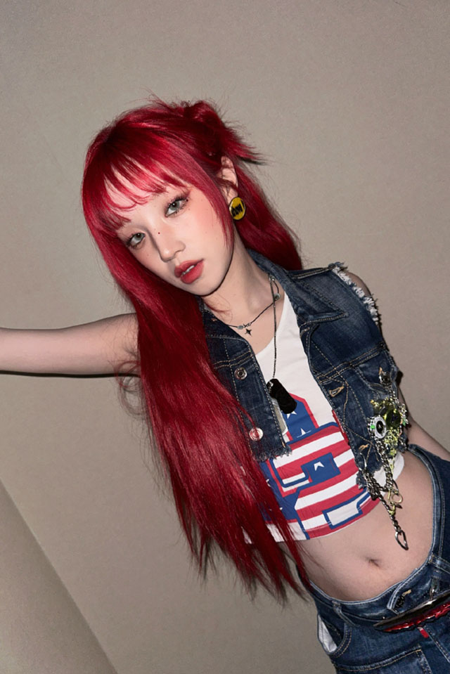 #宋雨琦模仿金智媛#好好的一个小姐姐，怎么就秒变精神小伙了呢。