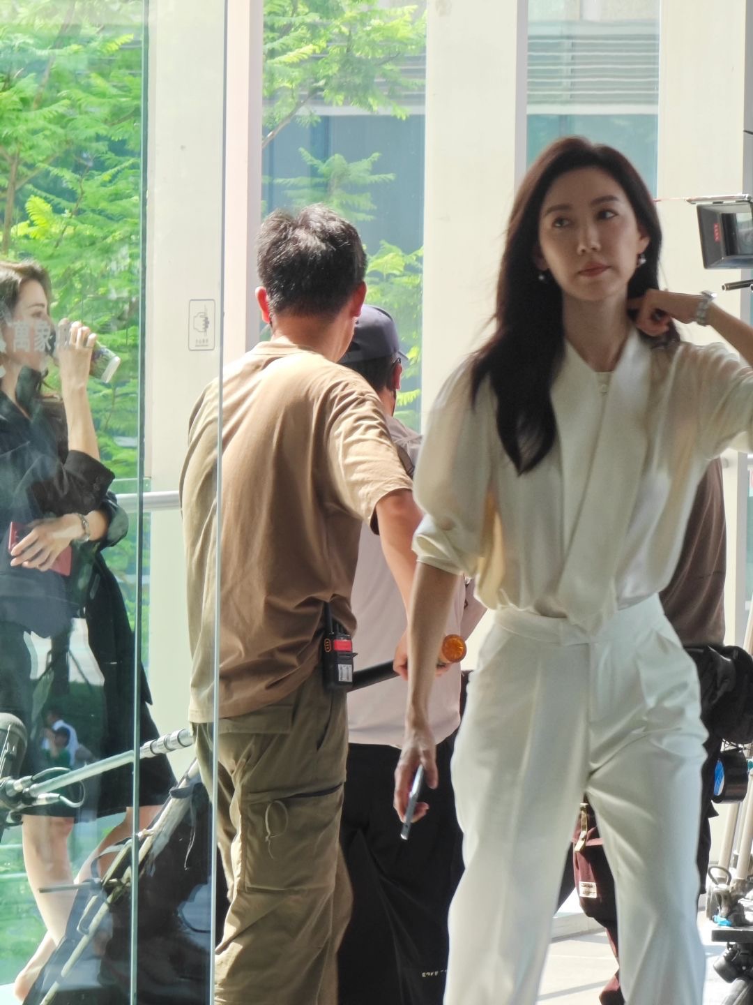 哎哟喂，我在成都万象城偶遇大明星啦！就是演《庆余年2》里头那个美得让人挪不开眼的