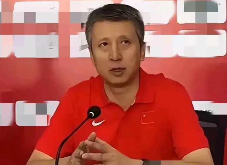从中国队对阵关岛队的比赛，看出我们外援政策的失败。
我们今天对阵关岛队的比赛中，