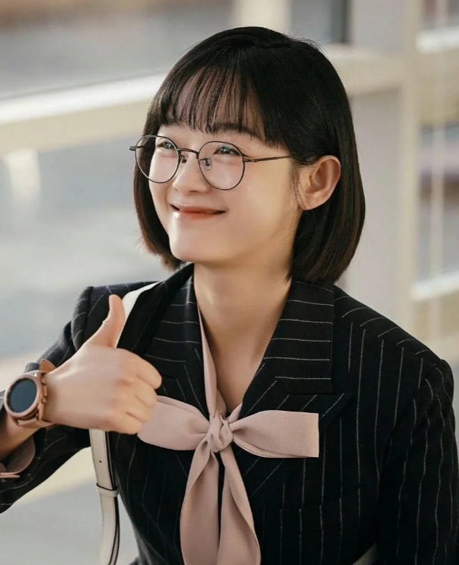 爆红之前，她还在送外卖