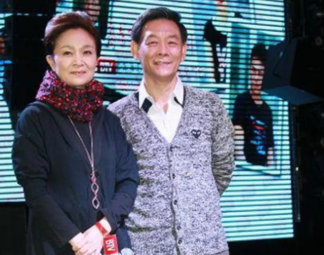 估计说他俩是老戏骨，反对的人不会太多。因为，他们从资历到演技都非常具备条件。
他