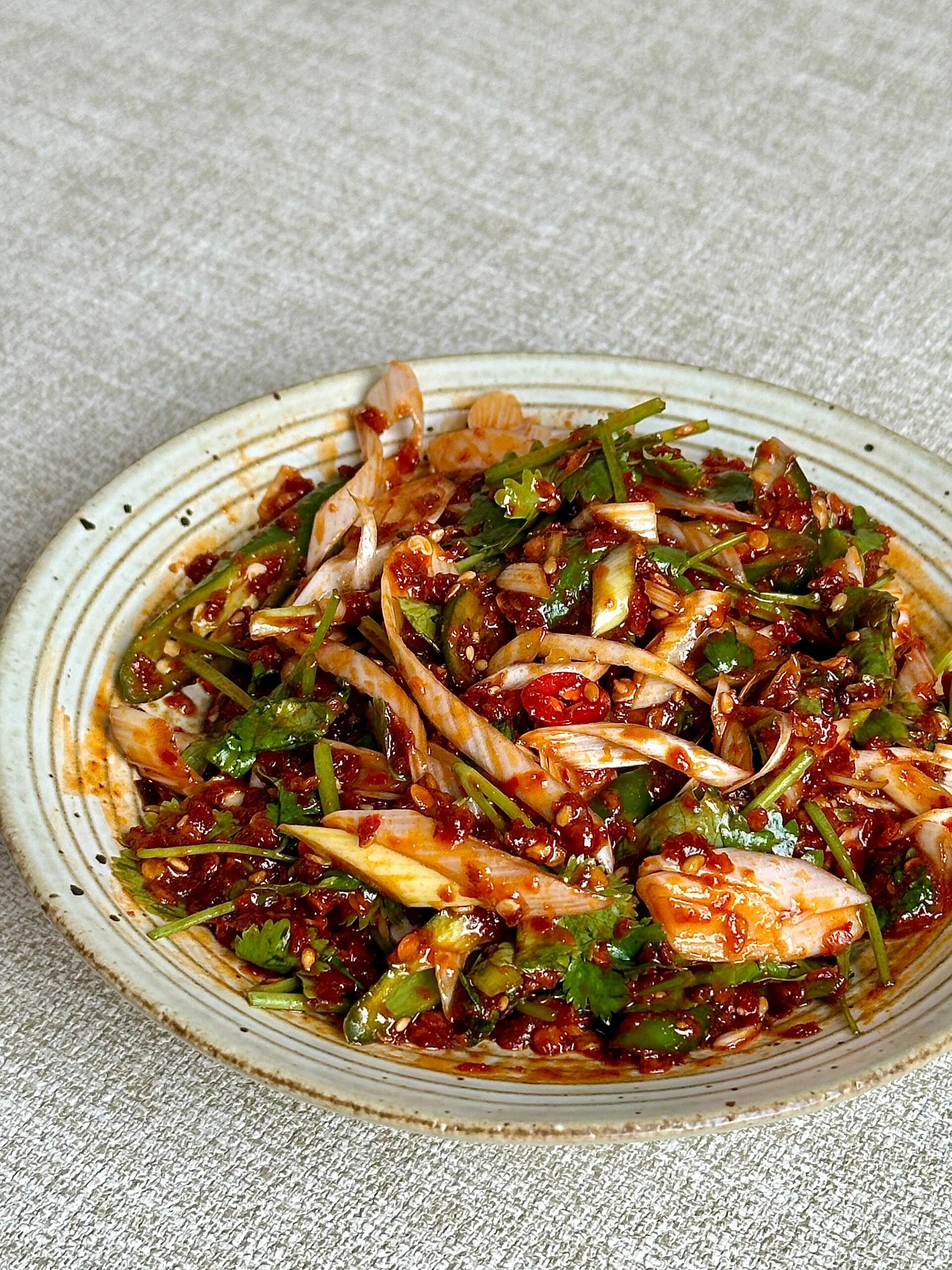 香辣过瘾的拌老虎菜，又得多炫两碗饭