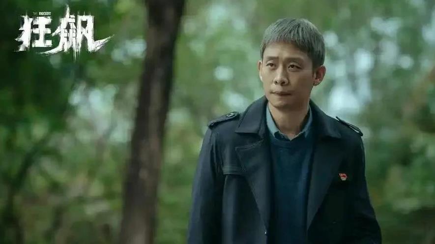 当年hk古惑仔系列大爆，郑伊健采访时却说后悔出演该片！
因为他觉得这个电影有点美