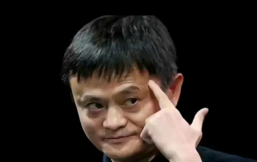 马大概也很纳闷，怎么微信支付崛起了，支付宝却冷清了？如今使用者的比例，微信达到八