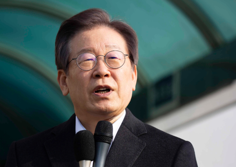 李在明们放松的太早了，弹劾案通过后毫无理由的就觉得一切都在控制中了。其实国民力量