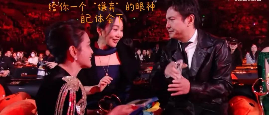 差点被沈腾骗了。
原以为他是靠颜值走红，毕竟他曾是解放军艺术学院的校草，实际他凭