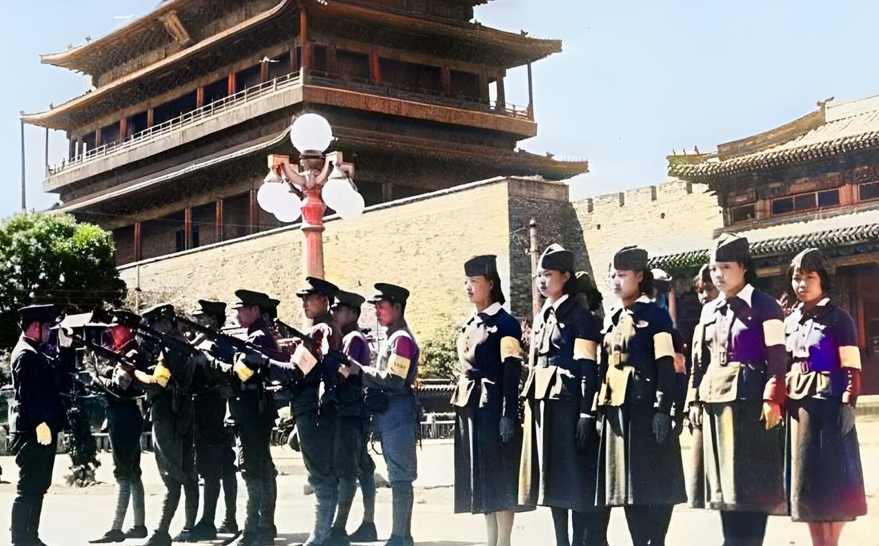 1942年，在日军占领北京期间，他们大量招募北京的青年男女加入到“铁路警察队伍”