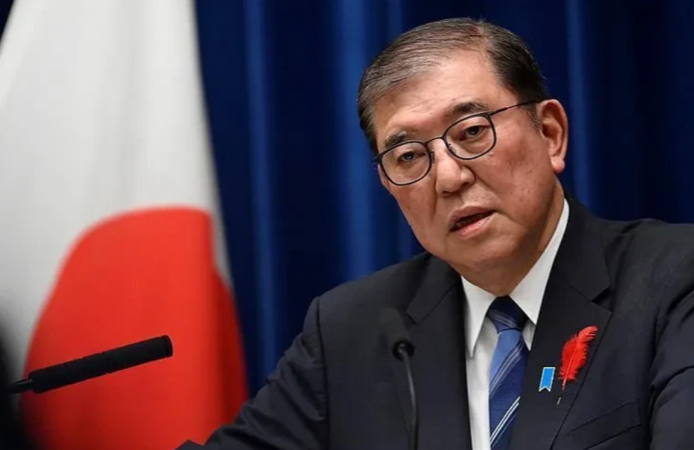 日本首相、文部科学大臣、国土交通大臣、数字大臣、复兴大臣，决定不“拜鬼”。这是对