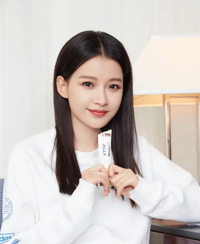 当年，孙怡嫁给董子健时，不知羡煞了多少女人，有一个经纪人的婆婆，什么都不用愁，要