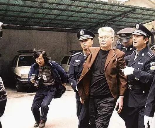 2003年，一个引发社会广泛讨论的案件宣告了终结：胡启能在长沙被执行死刑。胡启能