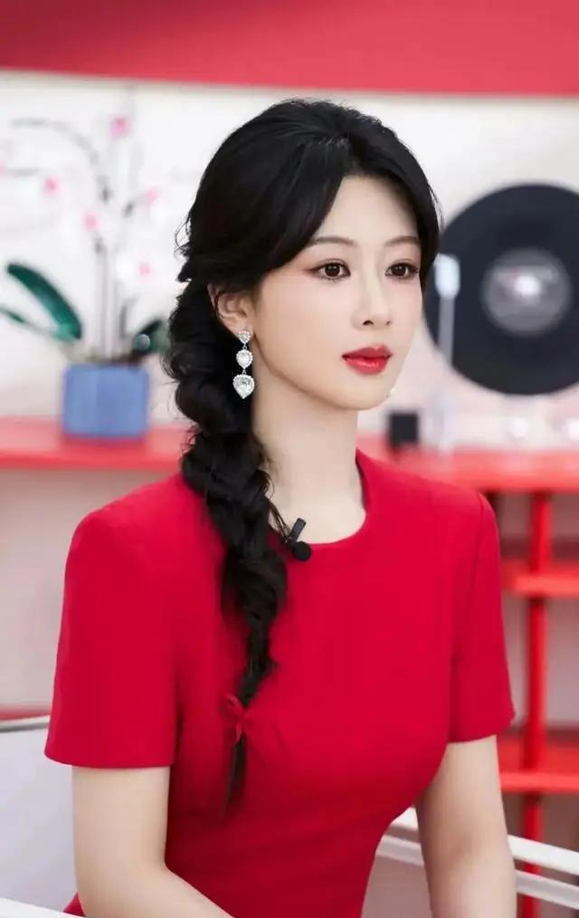 杨紫担当与善良的演员典范
