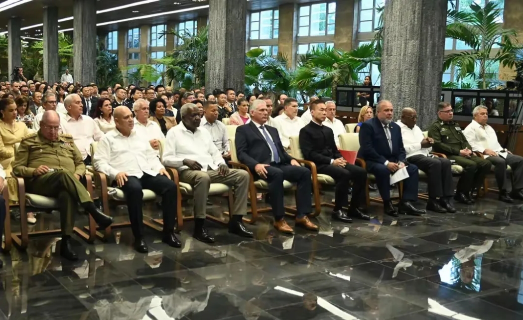 古巴和中国都属于社会主义阵营，又和中国同样在一个频率上，这就很难得了。
我们中国