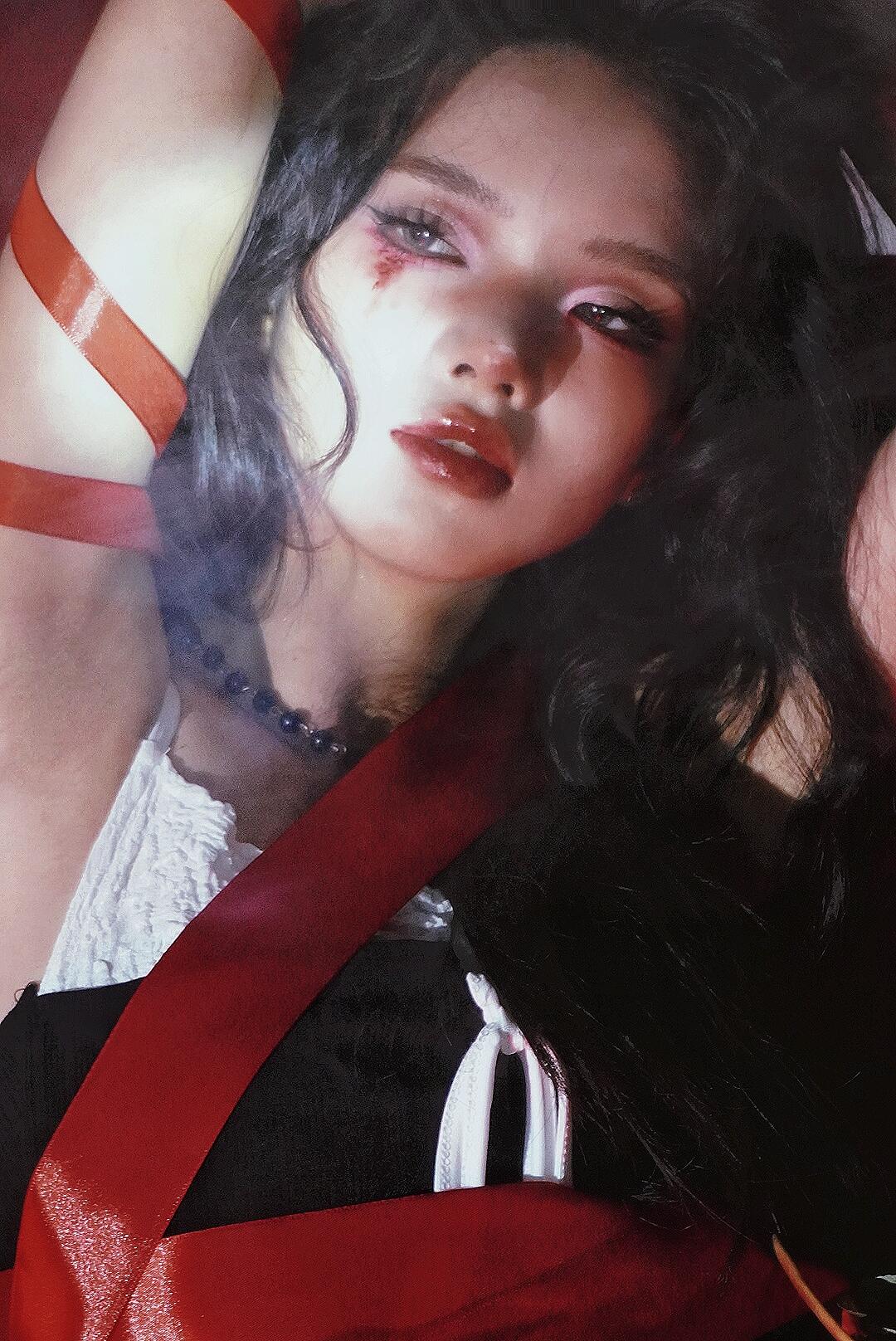 你看，疯子和疯子才能相爱开始乱磕一些强制爱的疯批美学