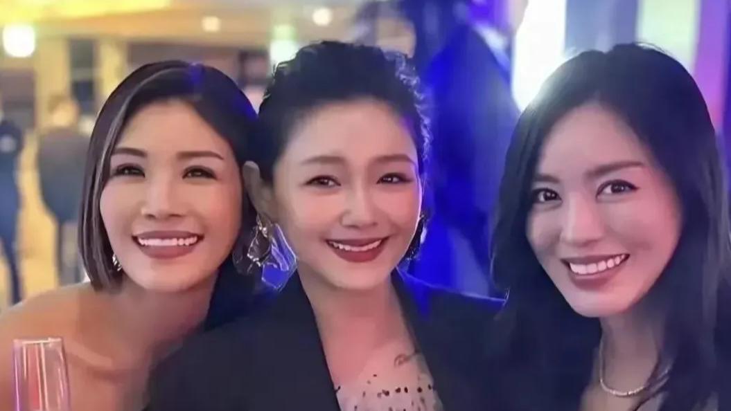 大S同学发未公开的照片，原来只有真正和她相处过才知道她有多好