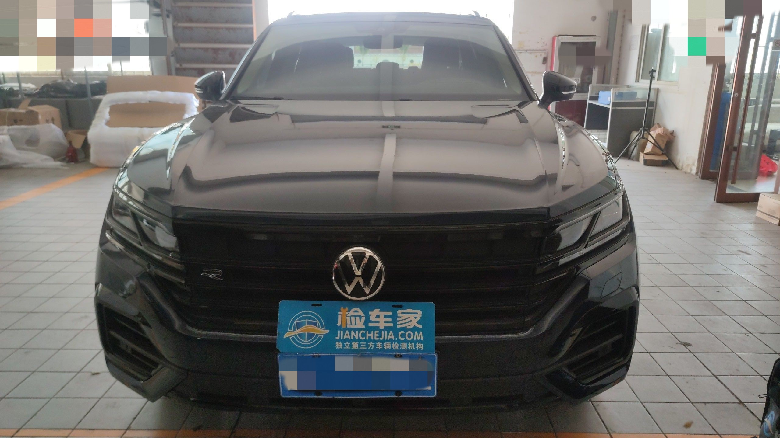 奥迪Q7和大众途锐怎么选？
这么说吧，买途锐的大哥们就好比我能够天天华子、顿顿台