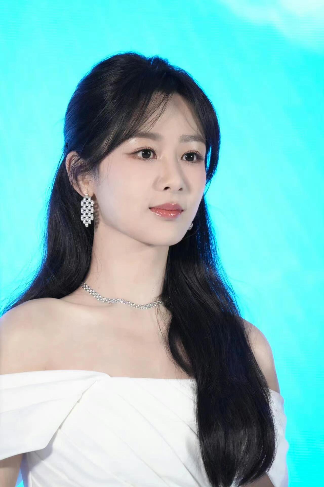 杨紫——美出新高度