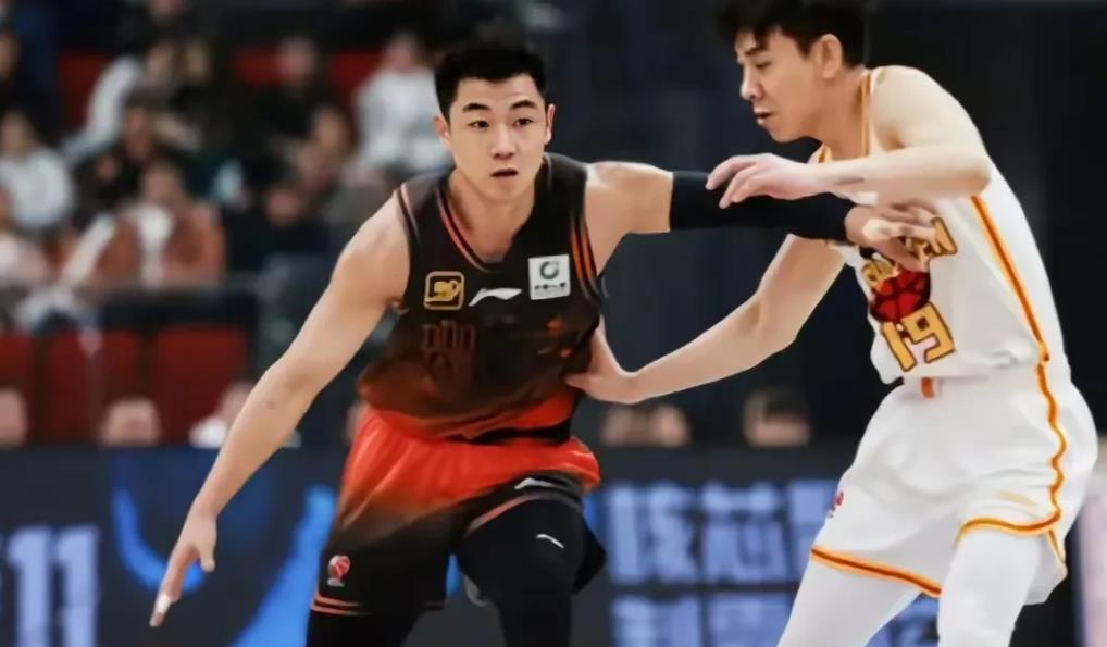 太神奇了！CBA：山东男篮121-118深圳男篮，通过数据和正负值，分析山东男篮