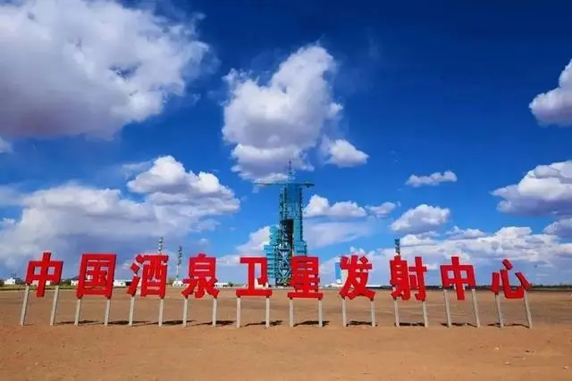 神舟十九号月底出征，航天员刘洋、汤洪波亮相，指令长是蔡旭哲？（神舟九号刘洋简历）-第1张图片-九妖电影
