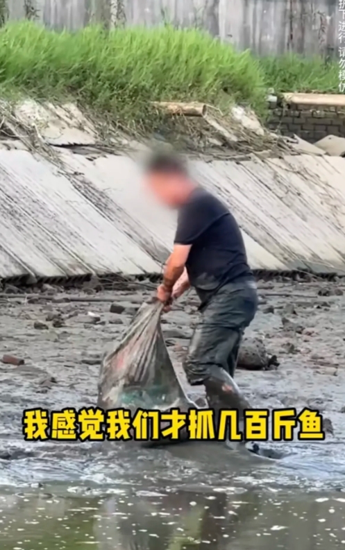 当时看到这个事，就觉得不太现实，要知道湘潭市是湖南省人均GDP最高的地市，说句实