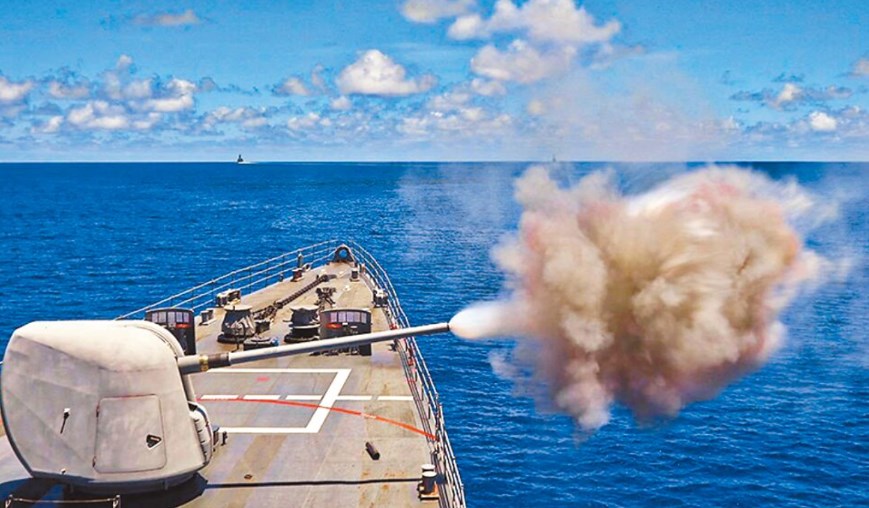 美教官入驻金门，台当局迫不及待实弹演习，背后或有美军推动？近期金门撞船恶性事件仍