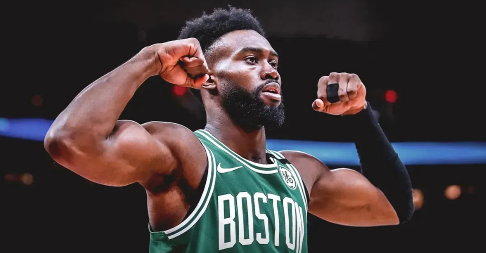 凯子高层笑疯了，不仅仅是因为今日108-89狂胜热火那么简单，更因为——


①