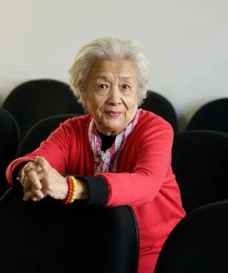 真的太让人难过了，谢芳老师永远地离开了我们。谢芳老师可是著名的电影表演艺术家啊，