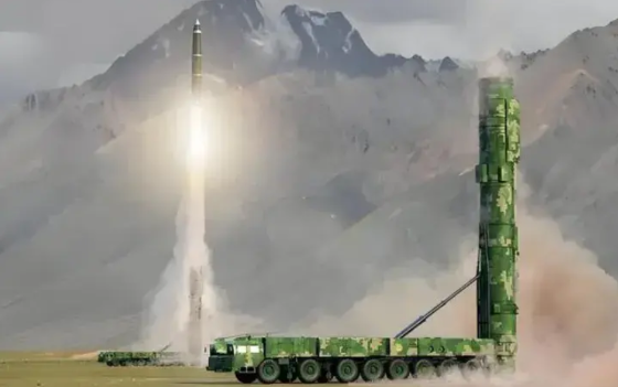 惊爆！惊爆！美军大项目突遭变故，东风41地位稳了？
 
美国投入超1400亿美元