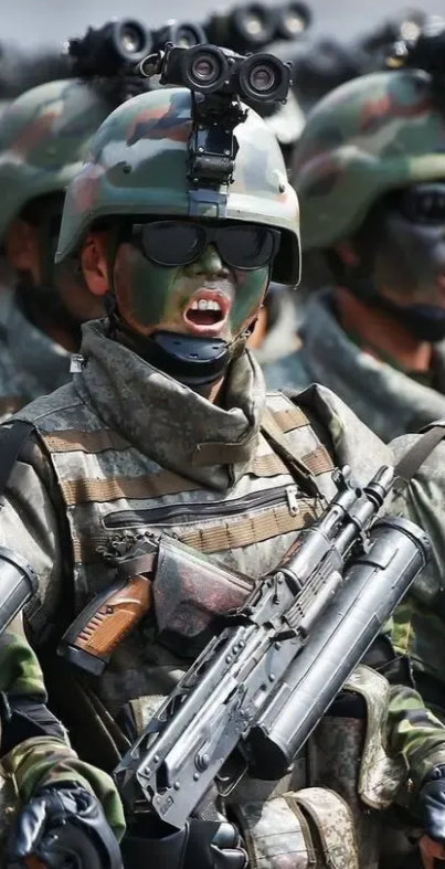 朝鲜一士兵在俄乌战争中阵亡！
据乌克兰报道，一朝鲜士兵阵亡，并在其身上发现一封信