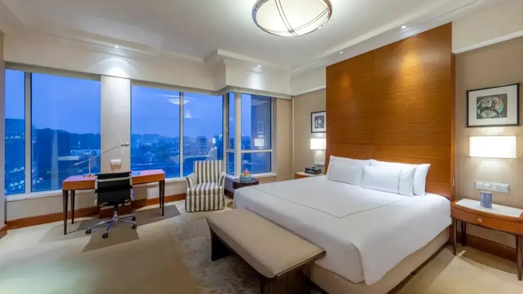 美丽西子湖畔五星酒店，优越位置，宝藏专属地！