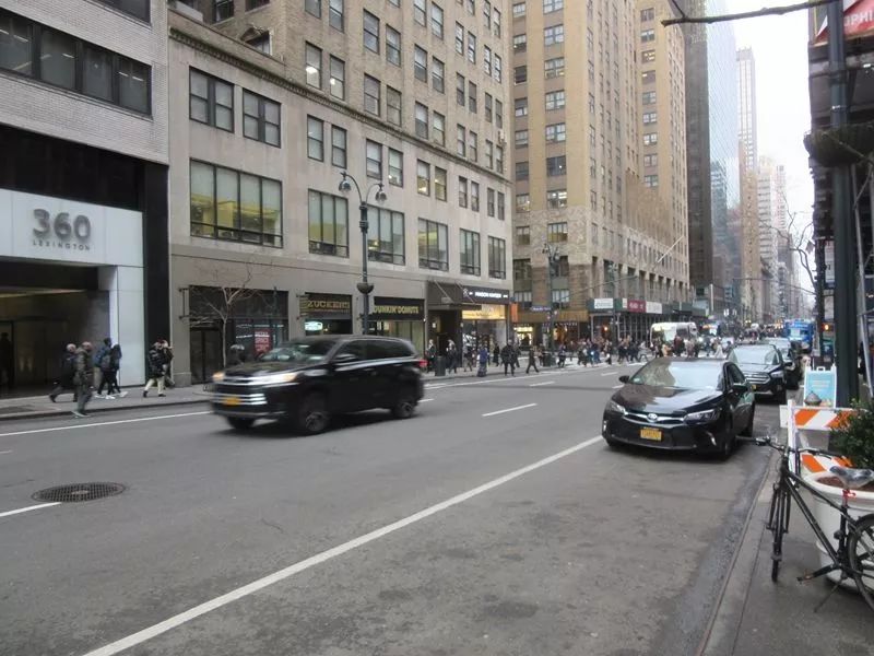 加州 “采光法” 施行，清除视障减事故